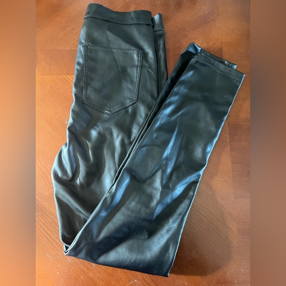 NWT Wet Seal Leather Trousers Pants Leggings Black Small